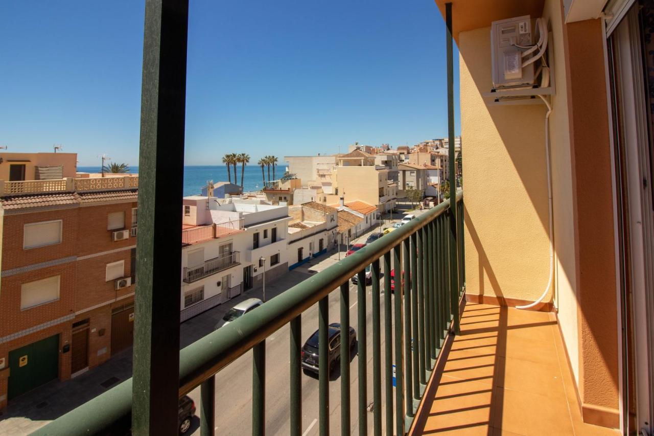 A View Of The Beach Duplex مالقة المظهر الخارجي الصورة